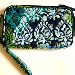Vera Bradley Zipper Wristlet Clutch